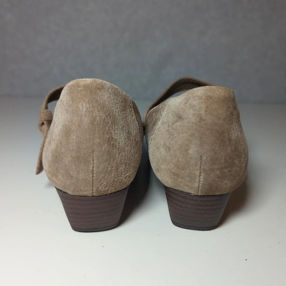 Earth Spirit Womens Suede Mary Jane Wedge‎ Flower Detail Shoes